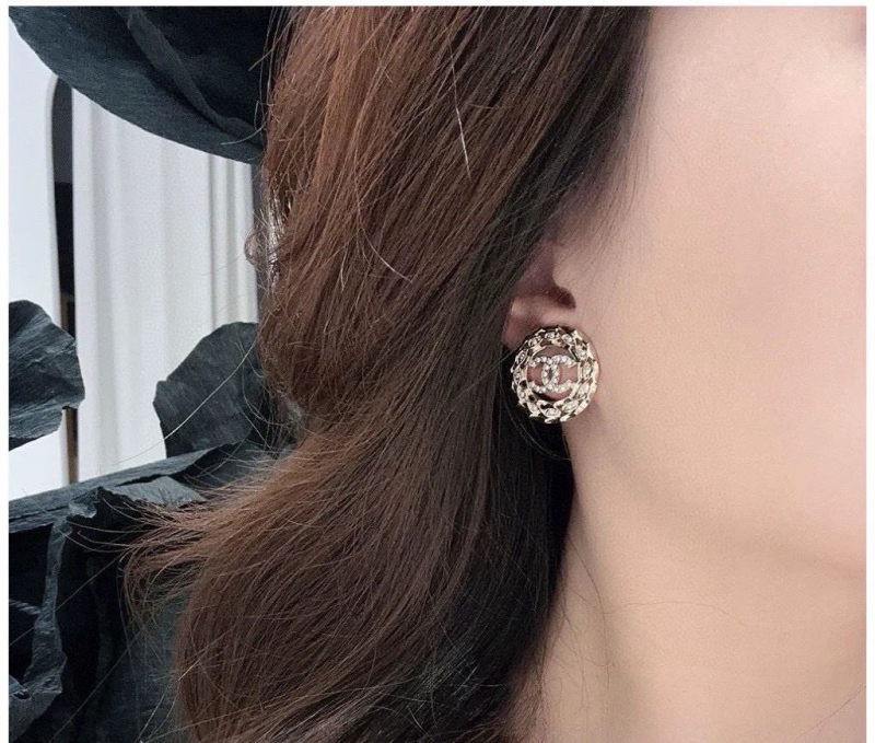 Ch**el earrings